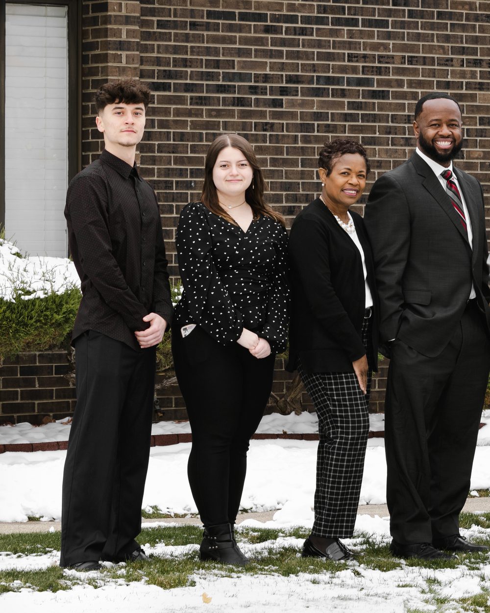 Dr. Jerome Adams with members of the Horizon Physical Therapy team